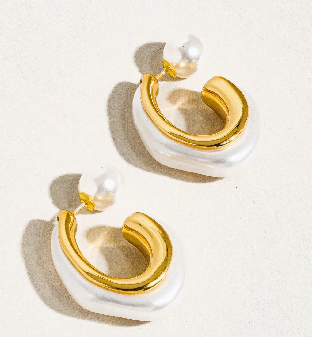 Kinsley 18K Gold Classic Pearl C Hoop Earring